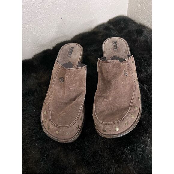 BORN Brown Leather Mules Slides Mocs Womens 9 Metal Stud Detail - Picture 1 of 4